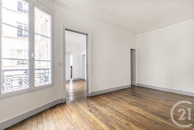 Appartement F2 à vendre - 2 pièces - 47.17 m2 - PARIS - 75017 - ILE-DE-FRANCE - Century 21 Agence Des Ternes
